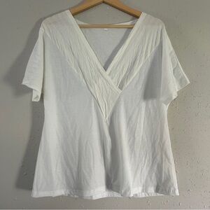 🦋 White V-Neck Women's Top Classic Neutral Blouse T-Shirt XL